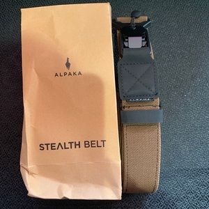 Alpaka Stealth Belt Magnetic Travel Belt